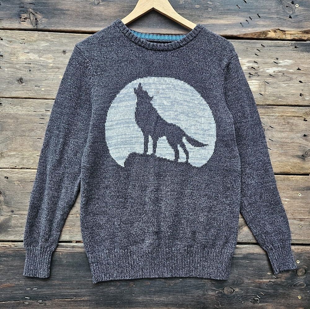 Howling Wolf Sweater
